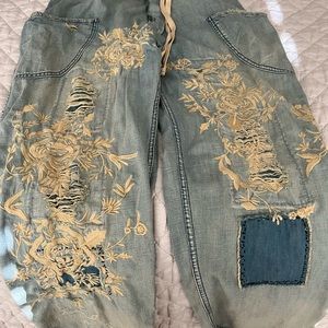 New Magnolia Pearl OKeefe Jeans Floral Embroidered